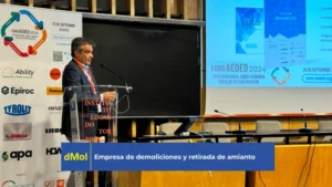 Adolfo Garcia durante su exposición en AEDED