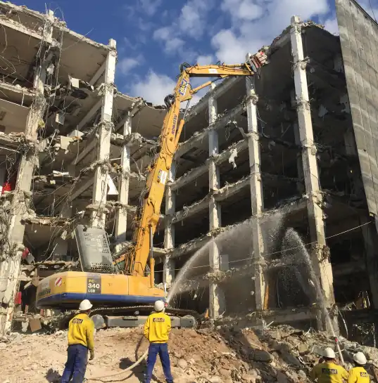 Demolemos edificaciones en Málaga de forma segura
