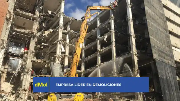 Maquinaria y equipo para hacer demoliciones