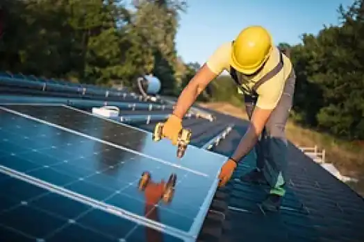 Paneles solares para sustituir la uralita