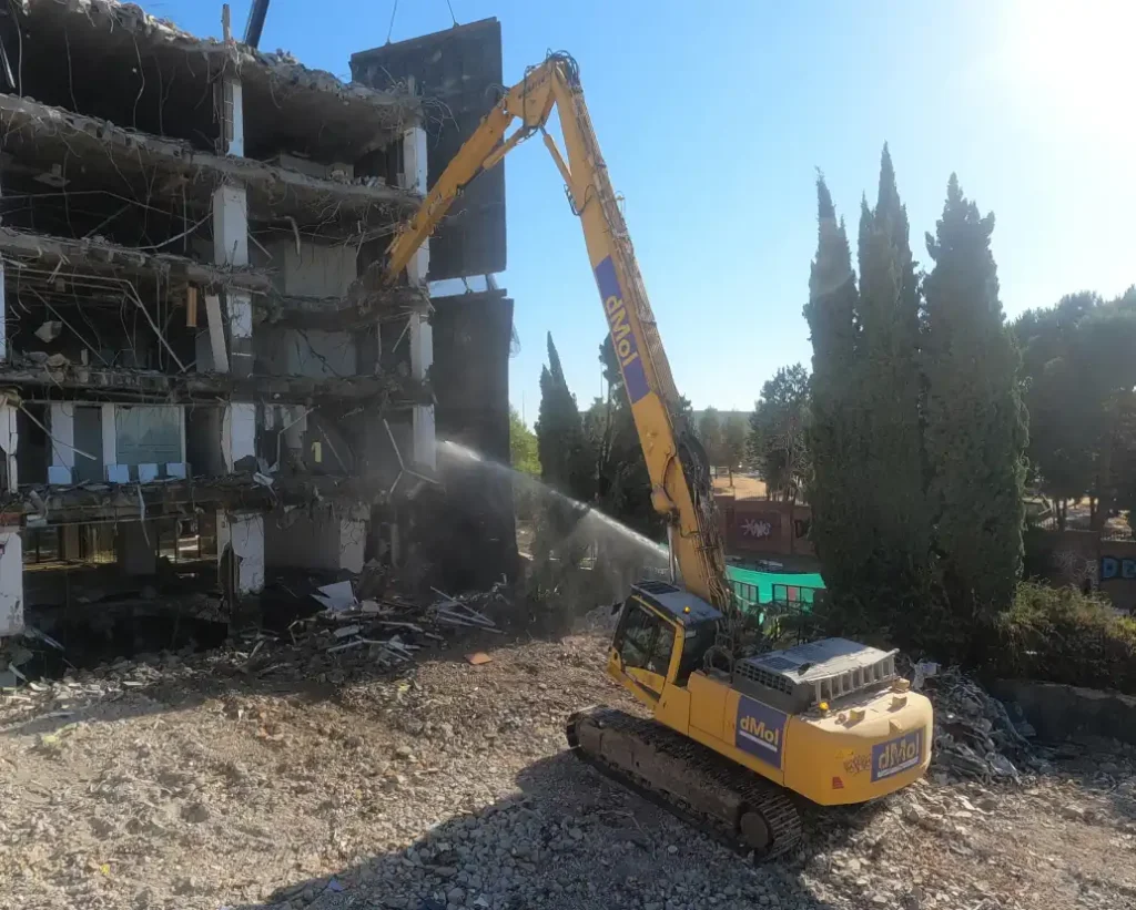 Servicio completo de derribos en la zona de Zaragoza